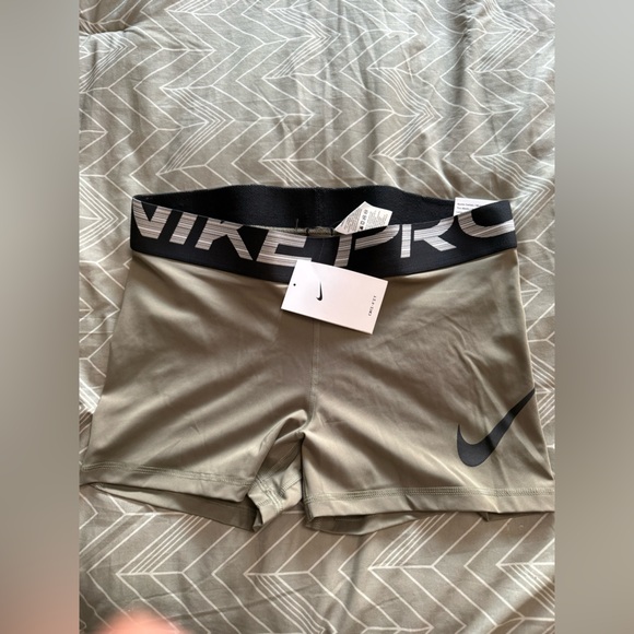 Nike Pro Olive Green Shorts with Black Waistband - Picture 1 of 3